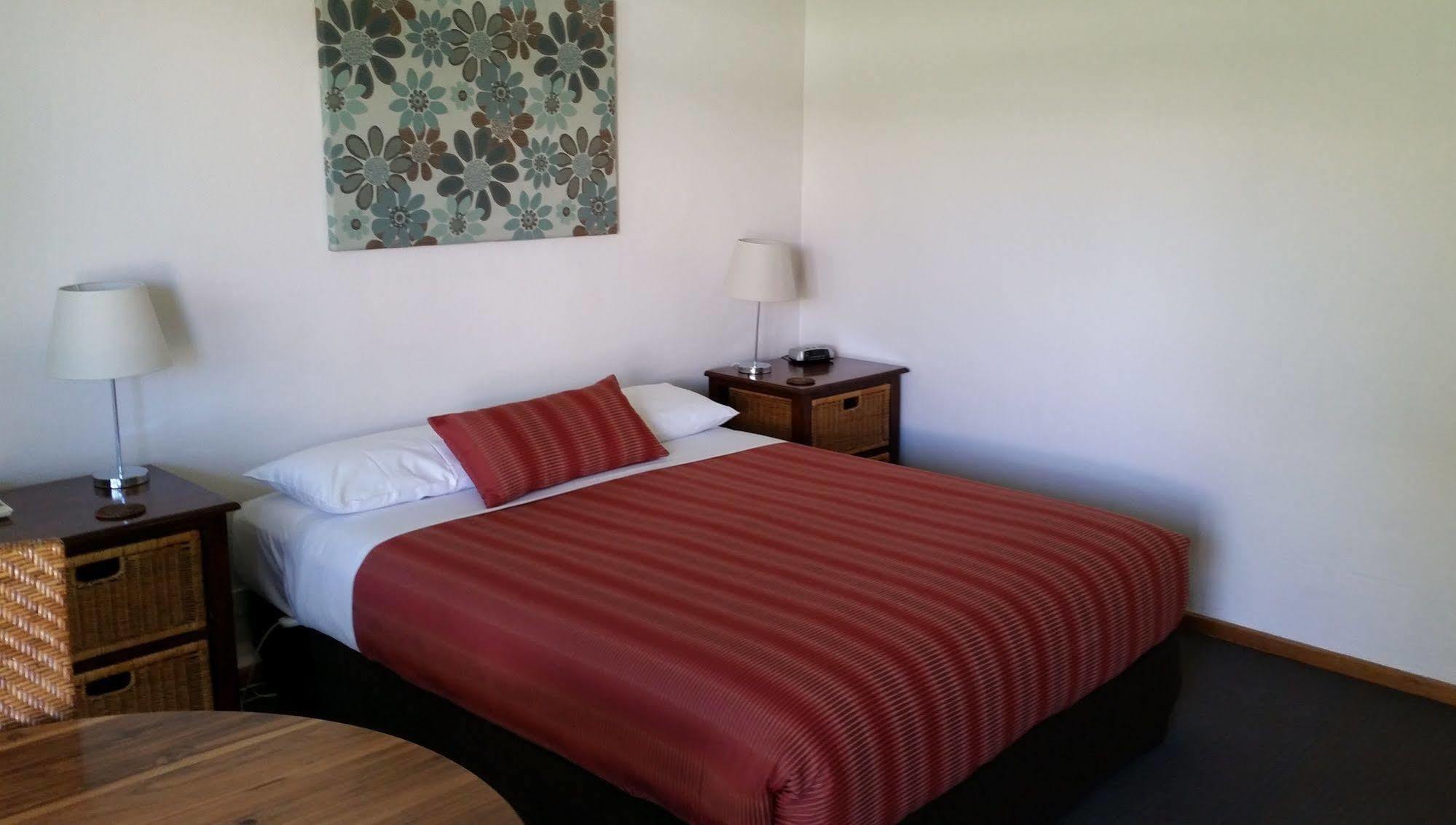 פנולה Coonawarra Motor Lodge מראה חיצוני תמונה